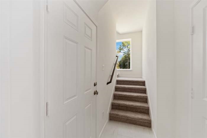 4710 Mallow Street, Unit B Houston, TX 77033 - Photo 21 of 24