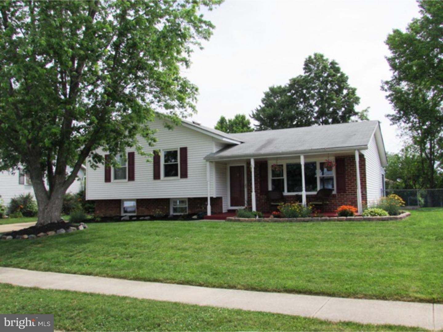 910 Linfield Road Newark, DE 19713 - Photo 1 of 22 Exterior Front