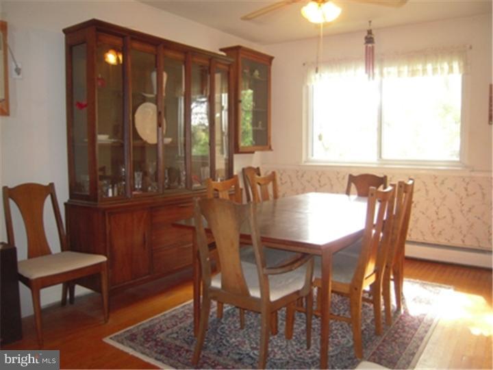 508 Highgate Road Norristown, PA 19403 - Photo 5 of 7 Dining Room