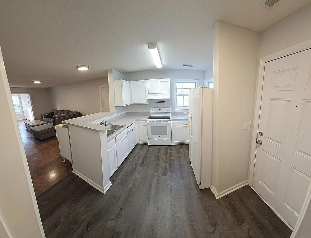 2031 Wolfmill Drive, Unit 202 Raleigh, NC 27603 - Photo 4 of 12 Photo 4