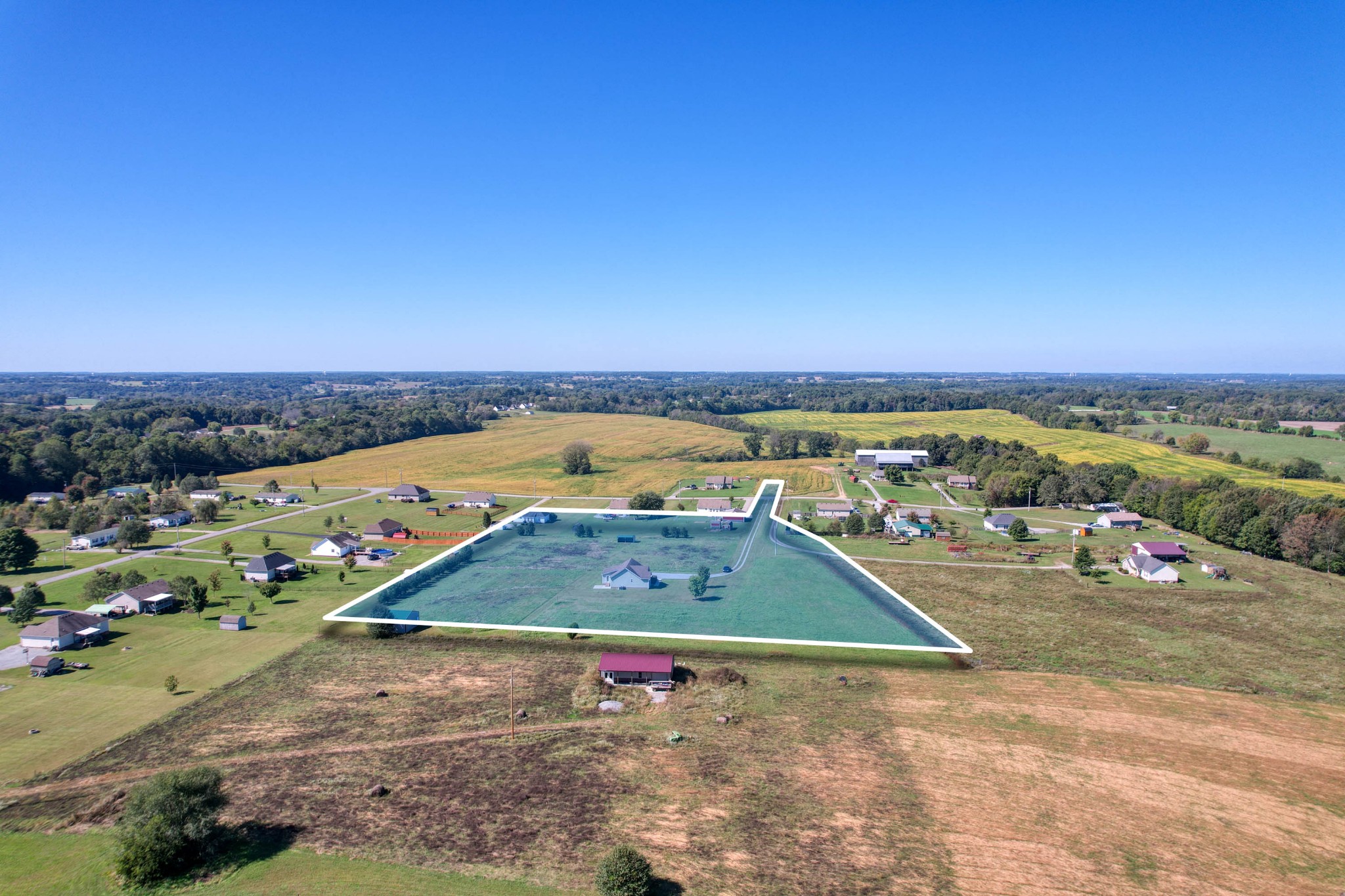 724 Lear Road Portland, TN 37148 - Photo 27 of 32 an aerial view of a city