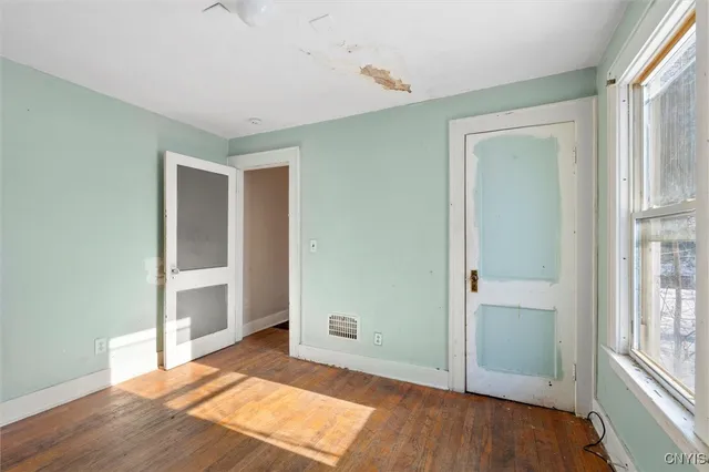 $139,900 | 5306 South Salina Street, Syracuse, NY 13205