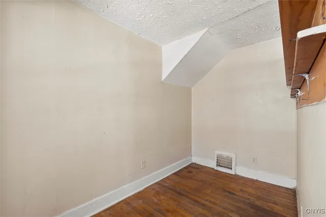 $139,900 | 5306 South Salina Street, Syracuse, NY 13205