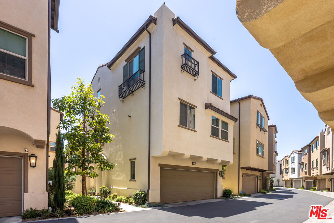 11244 North Alta Ave