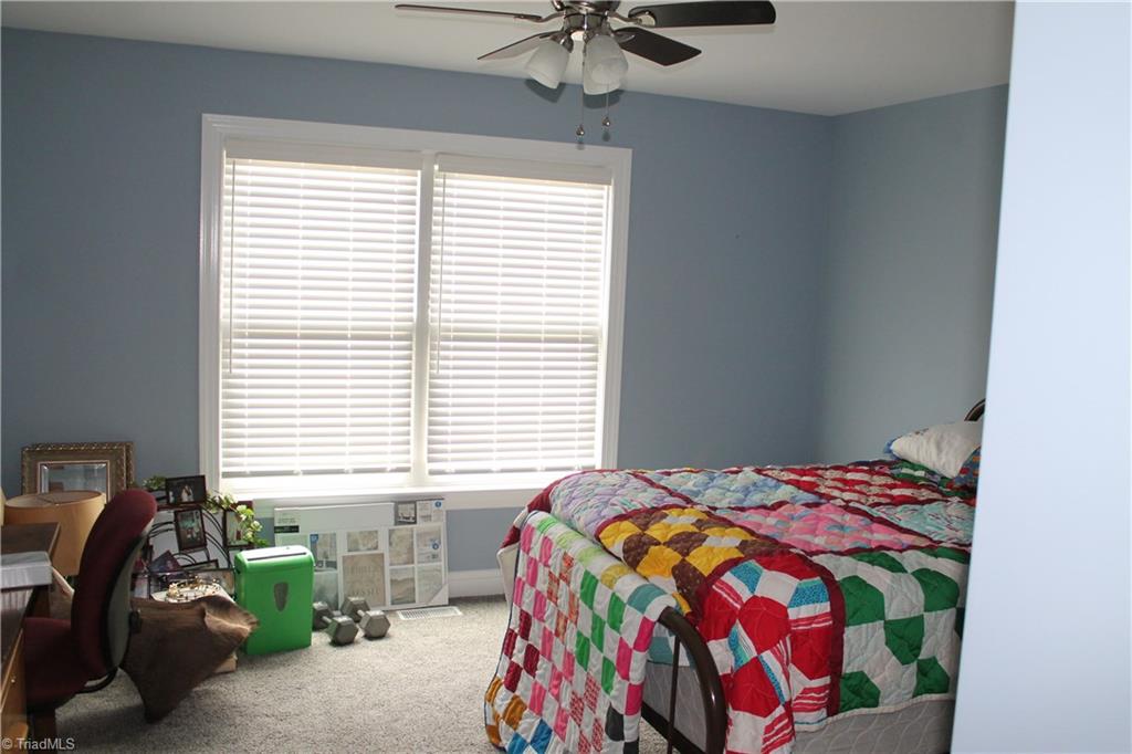 304 Venable Road Ararat, NC 27007 - Photo 13 of 19 Gallery Image 13
