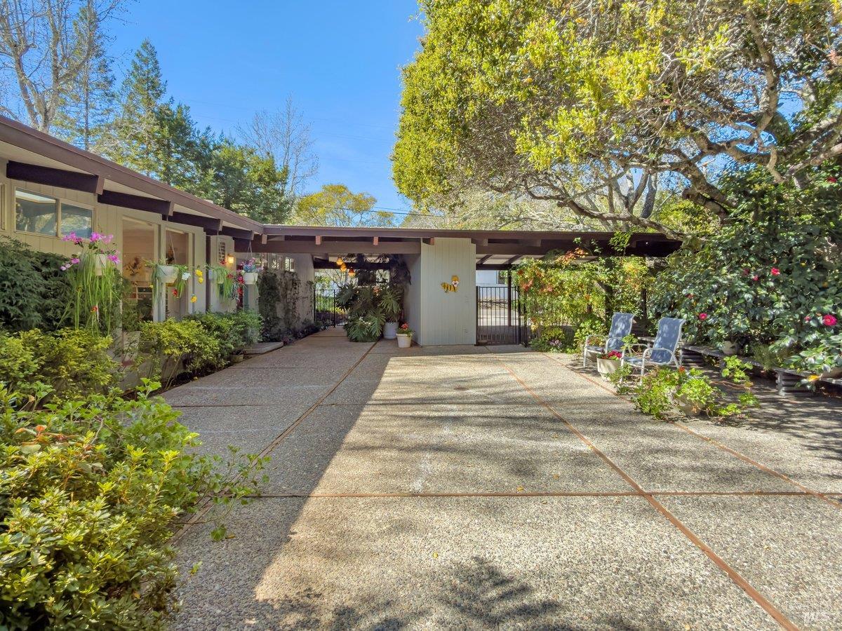 5 Mather Road San Anselmo, CA 94960 - Photo 47 of 58 a front view of a house with a yard
