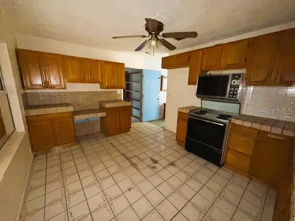 $169,900 | 6292 West Park Drive, Homosassa, FL 34446