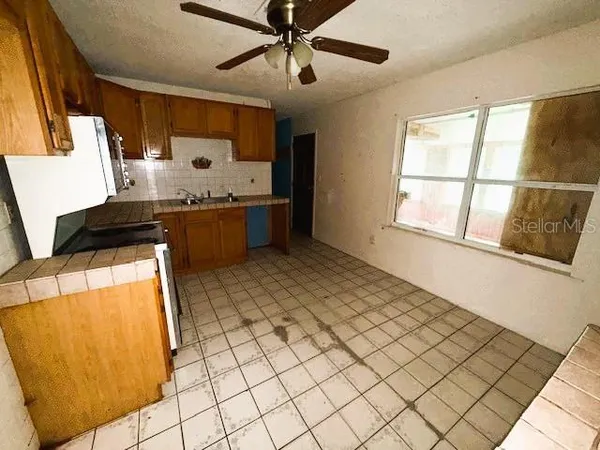 $169,900 | 6292 West Park Drive, Homosassa, FL 34446