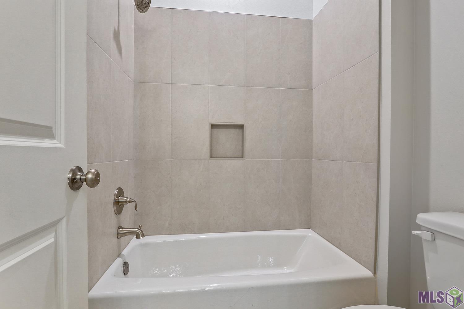 1738 Rue De Grand Baton Rouge, LA 70808 - Photo 12 of 26