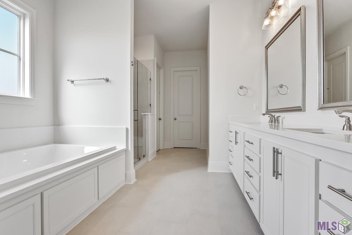 1738 Rue De Grand Baton Rouge, LA 70808 - Photo 9 of 26