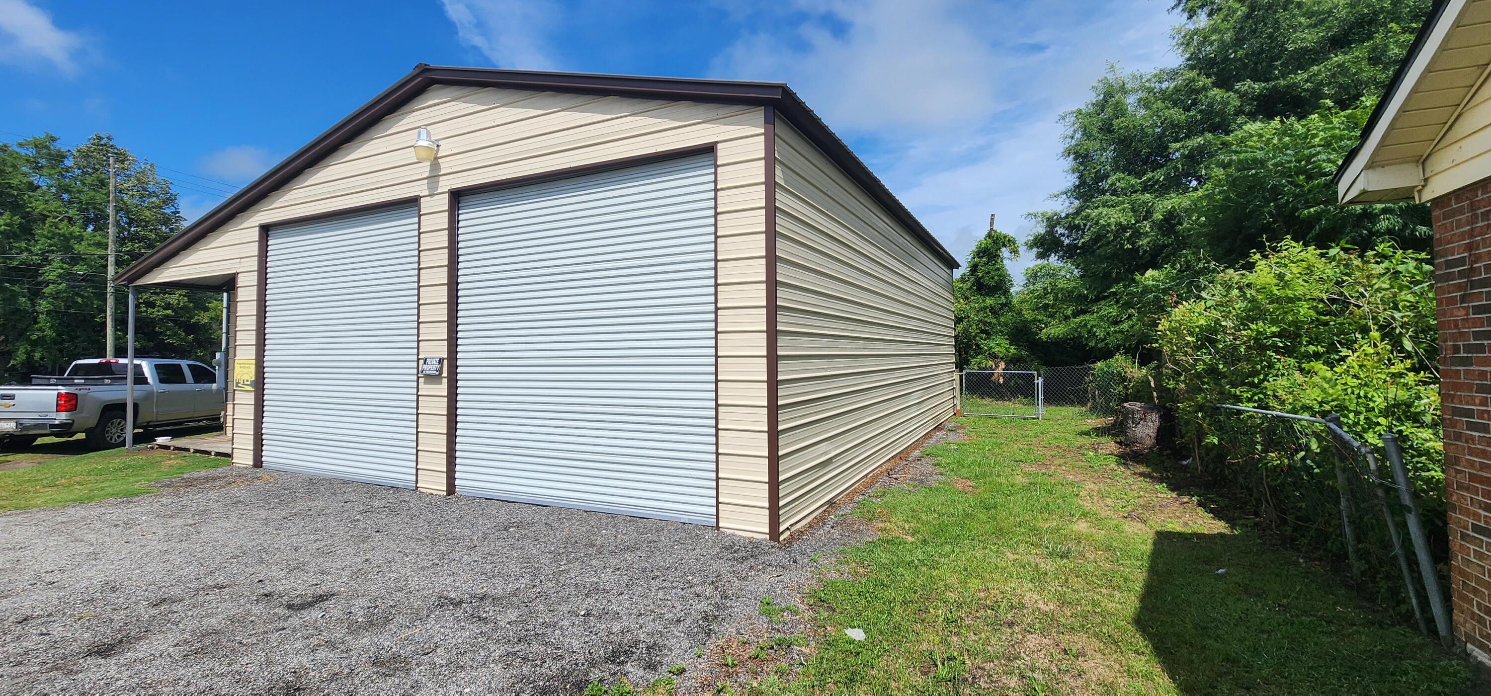 48 West Huggins Street Manning, SC 29102 - Photo 8 of 11 20260507_153758