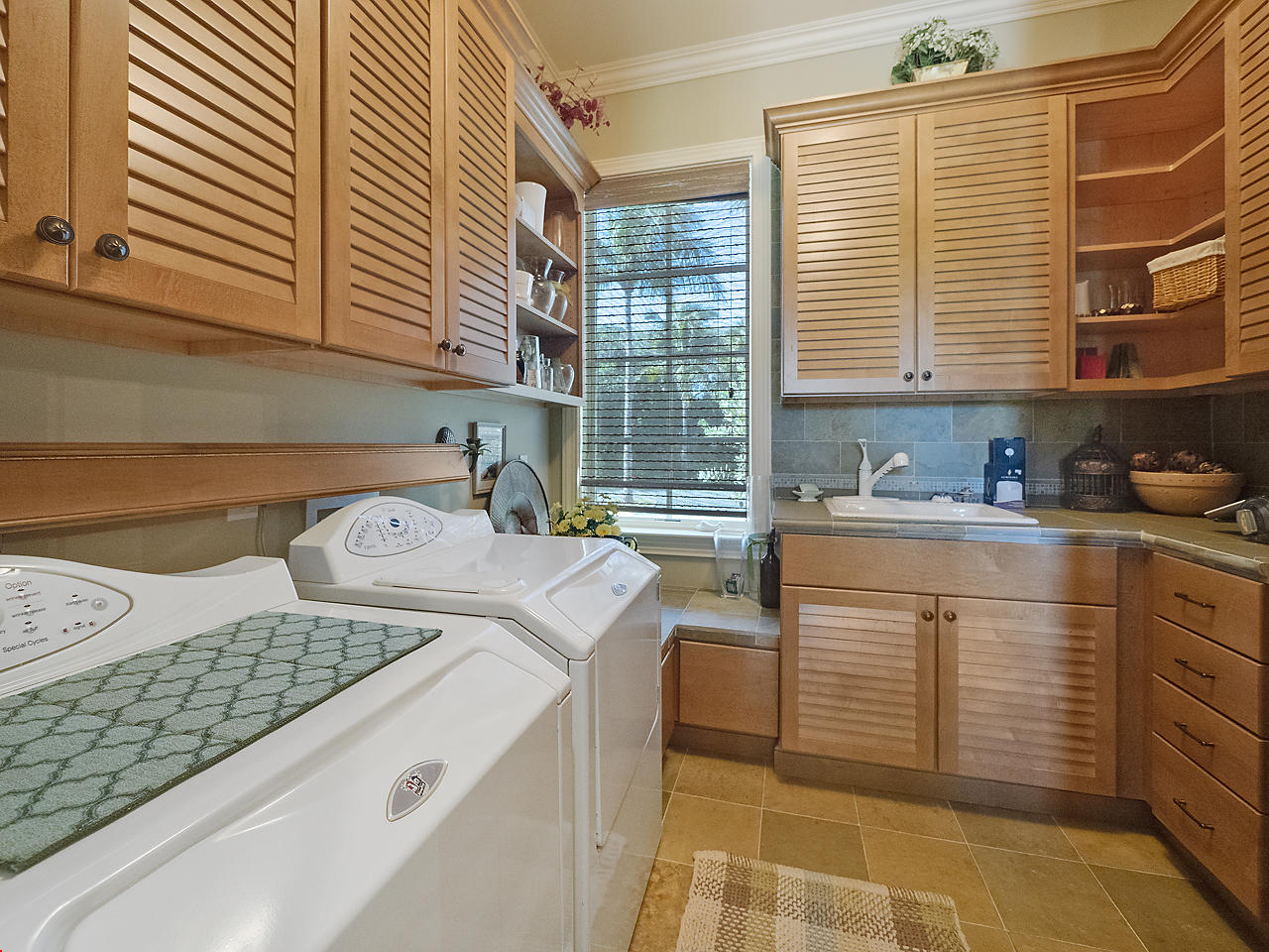 372 South Beach Road Hobe Sound, FL 33455 - Photo 24 of 57 Laundry Room