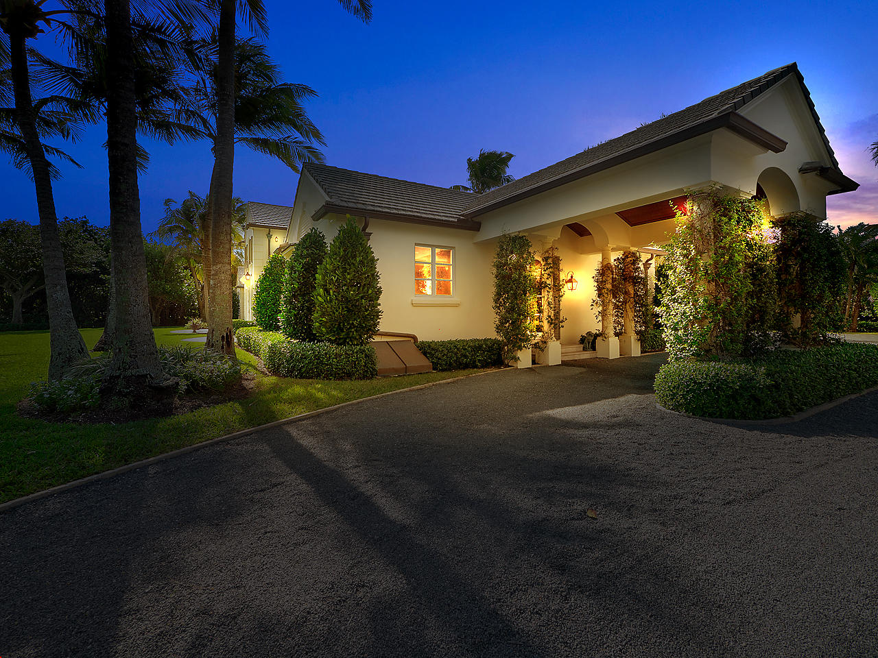 372 South Beach Road Hobe Sound, FL 33455 - Photo 48 of 57 Portico