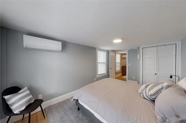 $7,334 | 382 Spring Street, Unit 2, Newport, RI 02840