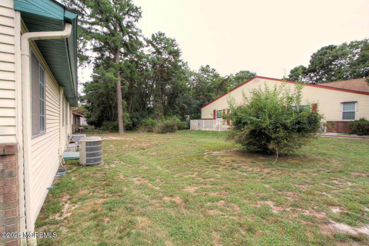 4 B Ivy Street, Unit 52 Whiting, NJ 08759 - Photo 3 of 14 20190828031208191850000000-o