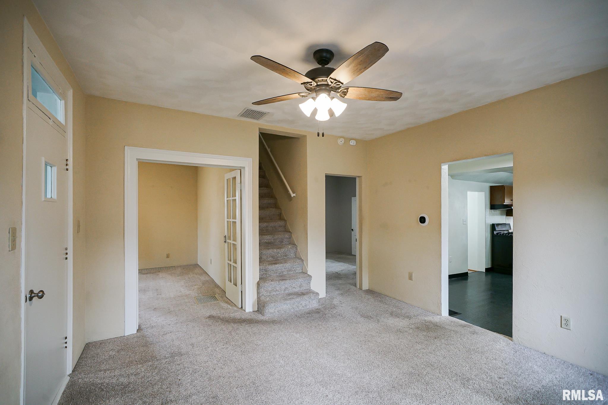 914 Henrietta Street Pekin, IL 61554 - Photo 16 of 61