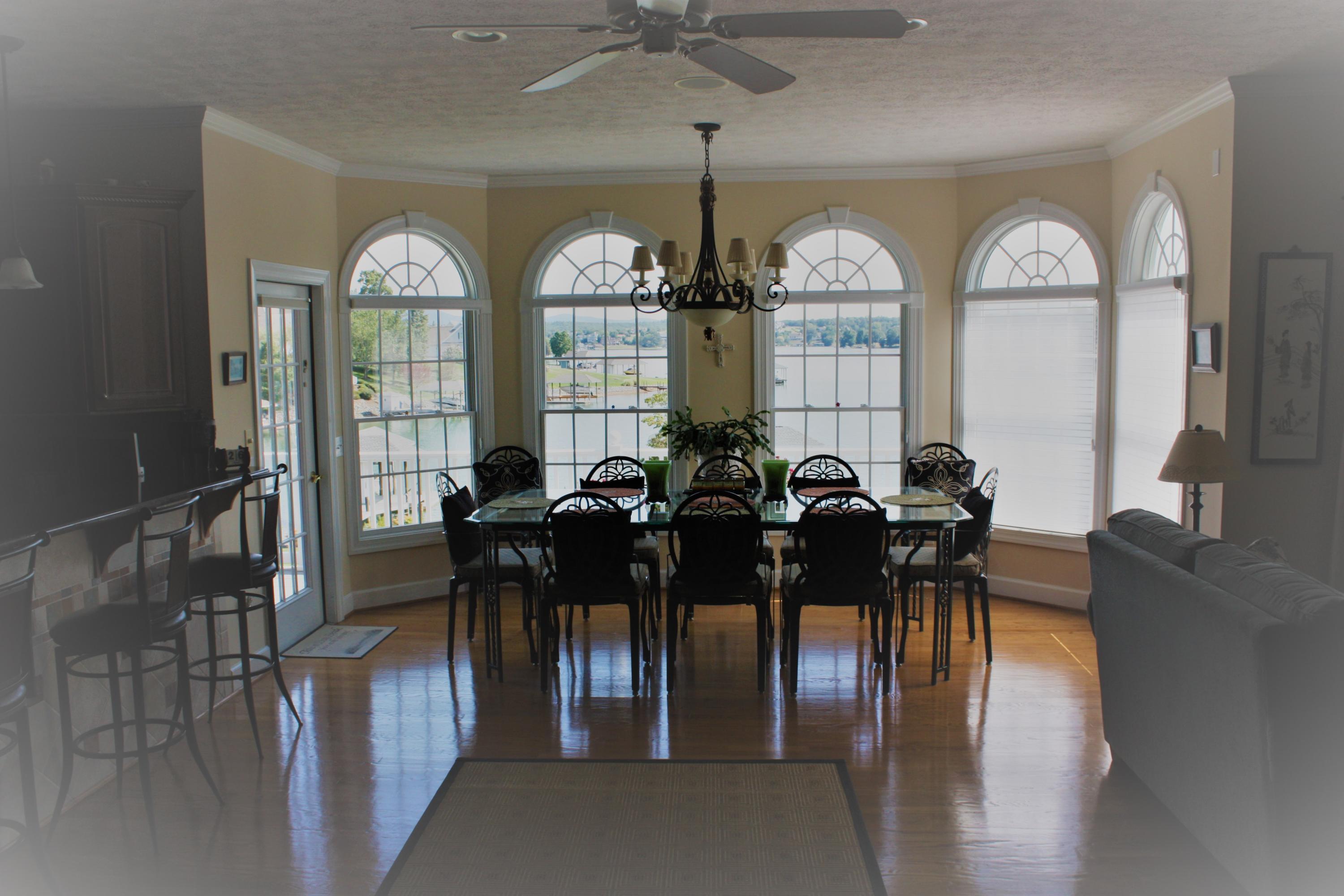 520 Calypso Road Moneta, VA 24121 - Photo 21 of 46 IMG_9649