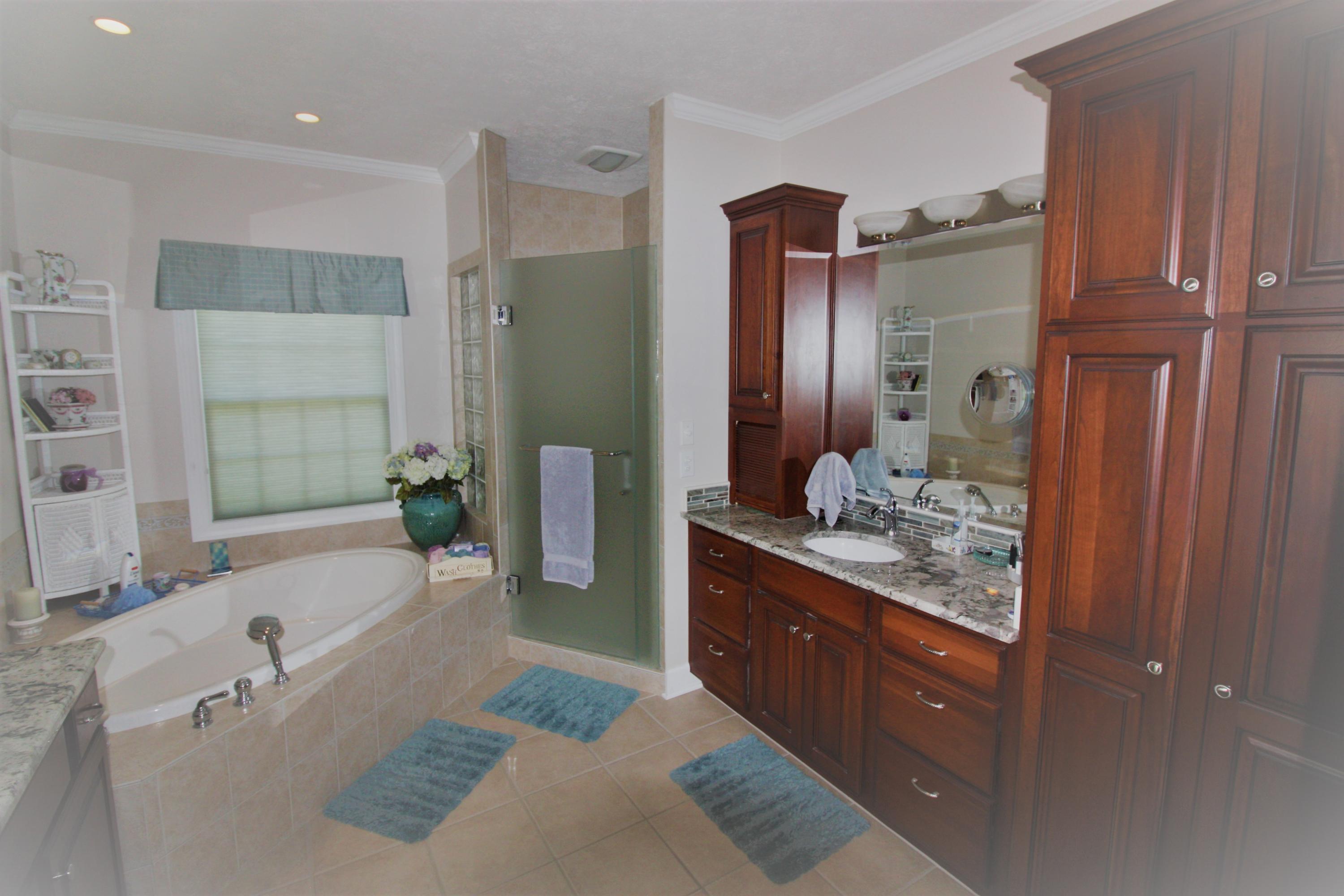 520 Calypso Road Moneta, VA 24121 - Photo 26 of 46 IMG_9728