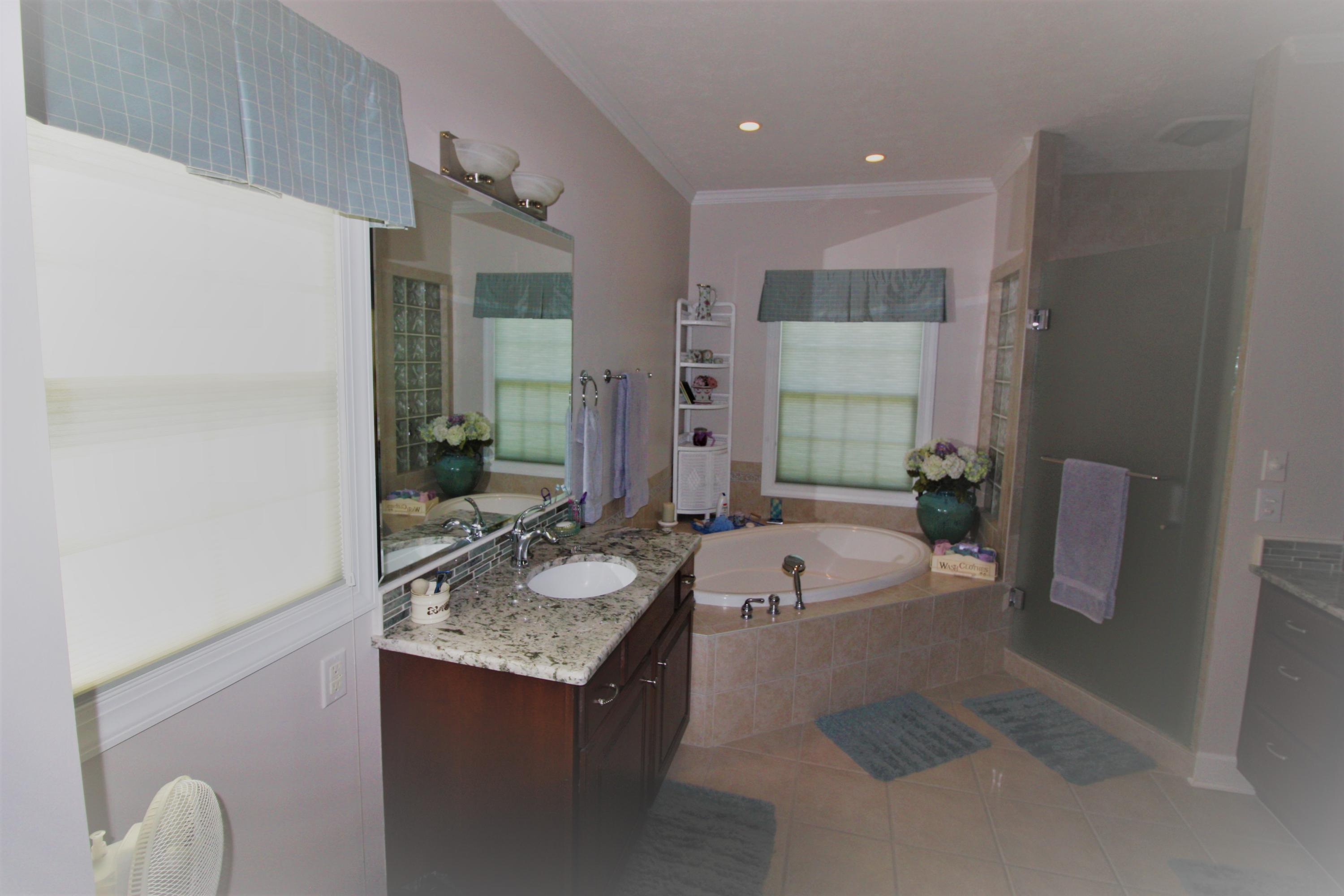 520 Calypso Road Moneta, VA 24121 - Photo 27 of 46 Master Bath