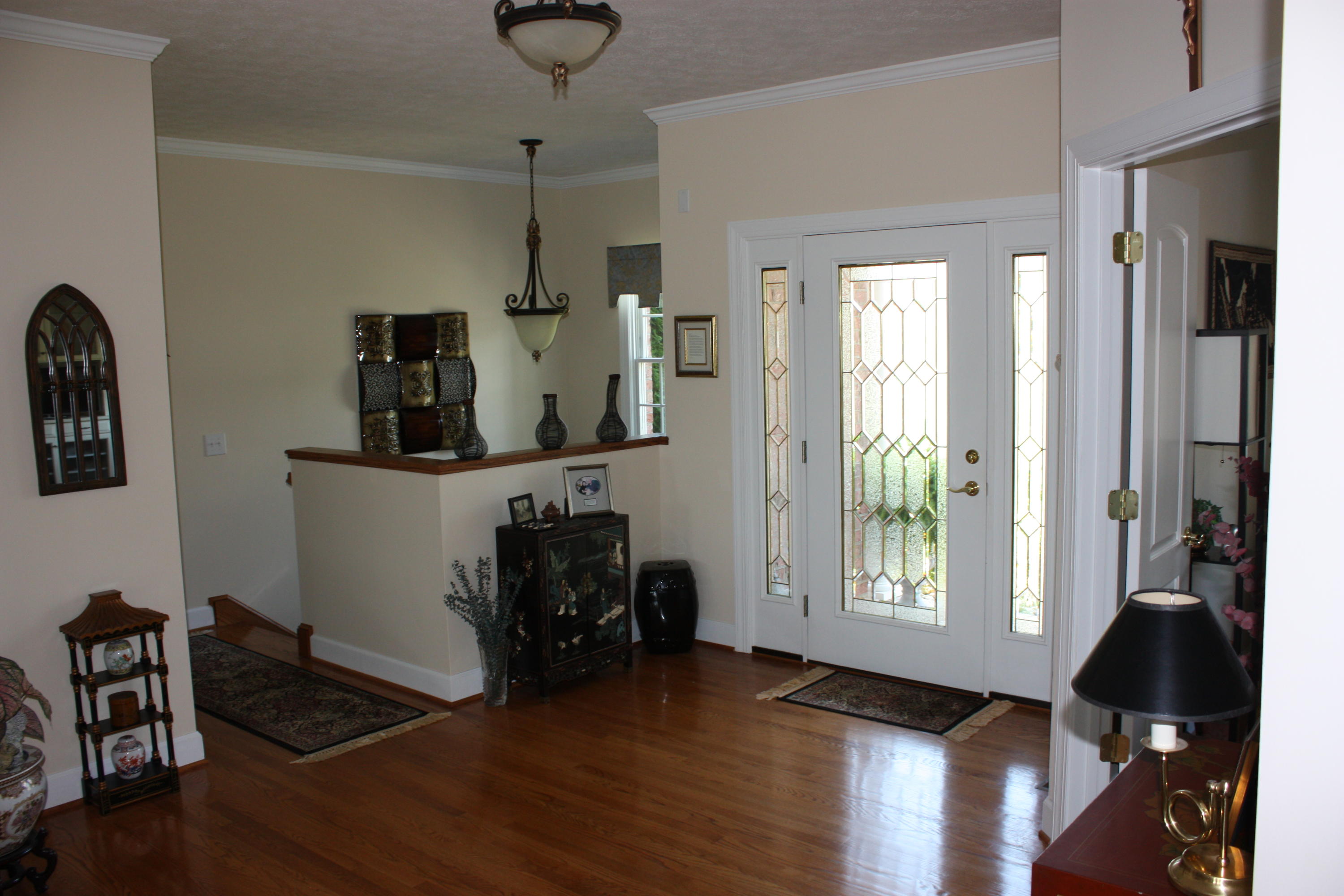 520 Calypso Road Moneta, VA 24121 - Photo 31 of 46 Entryway and steps to lower level