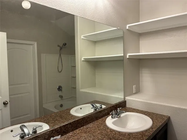 $1,895 | 308 Triple Crown Lane, Ponder, TX 76259