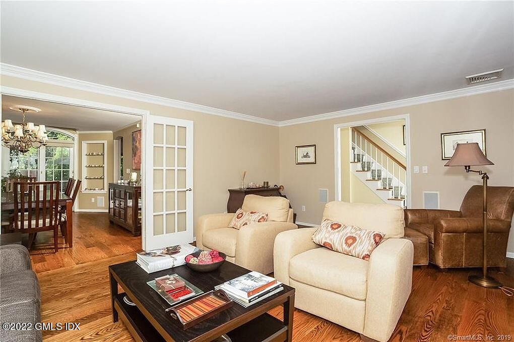 30 Split Timber Place Riverside, CT 06878 - Photo 11 of 45 a living room with furniture and a table