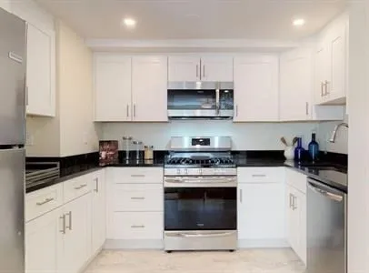 $6,500 | 137 Glenville Avenue, Unit 2, Boston, MA 02134