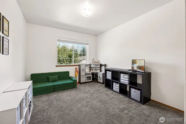 $489,950 | 306 Maple Drive North, Eatonville, WA 98328