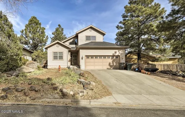 $850,000 | 210 West Cedar Avenue, Flagstaff, AZ 86001
