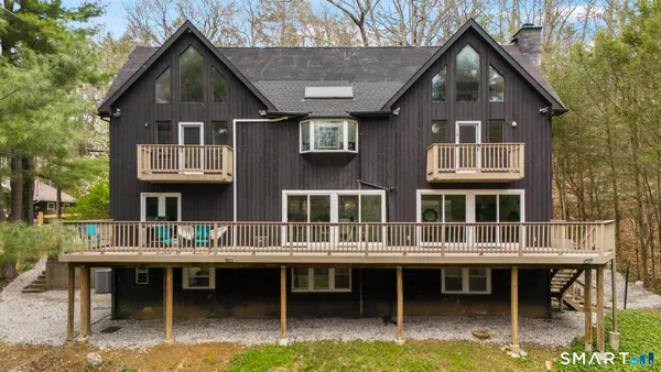 $899,777 | 25 Hillside Drive, Sherman, CT 06784