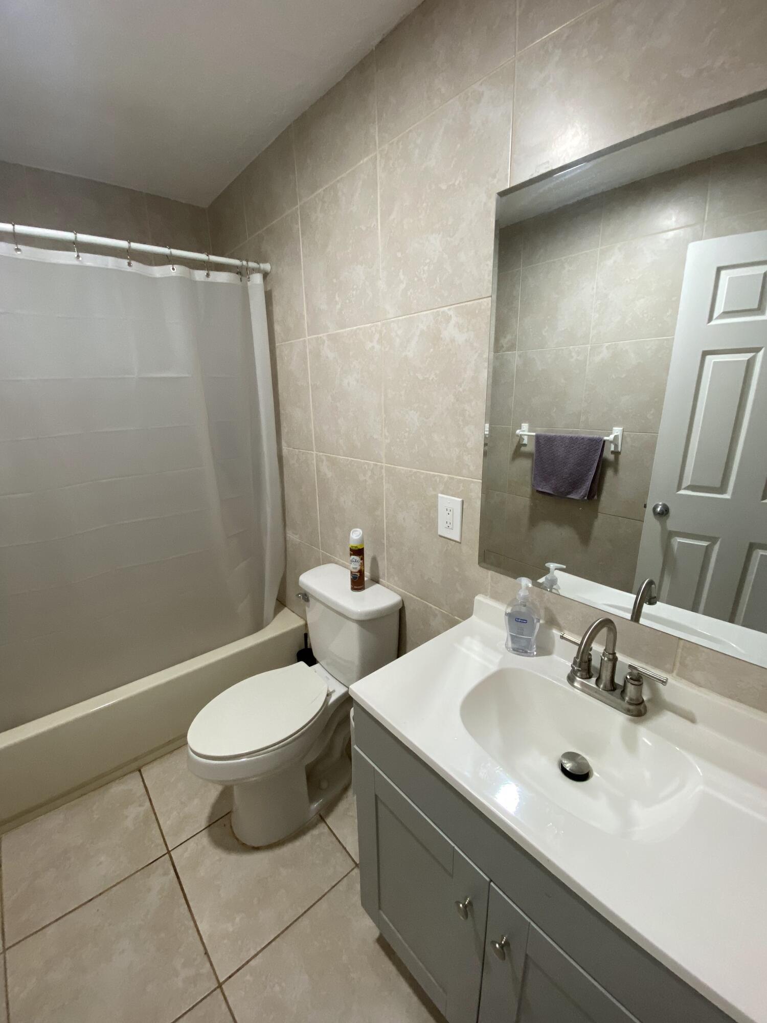 10490 Marina Way Boca Raton, FL 33428 - Photo 28 of 36 C5FB6A63-BA34-4F35-BBA4-904695014262