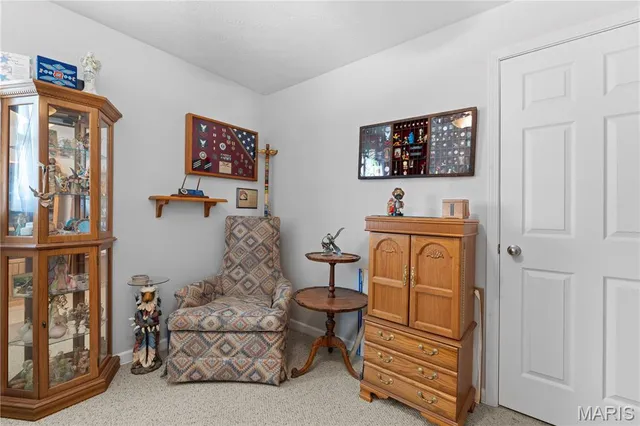 $379,000 | 4255 Highway 160, Highland, IL 62249