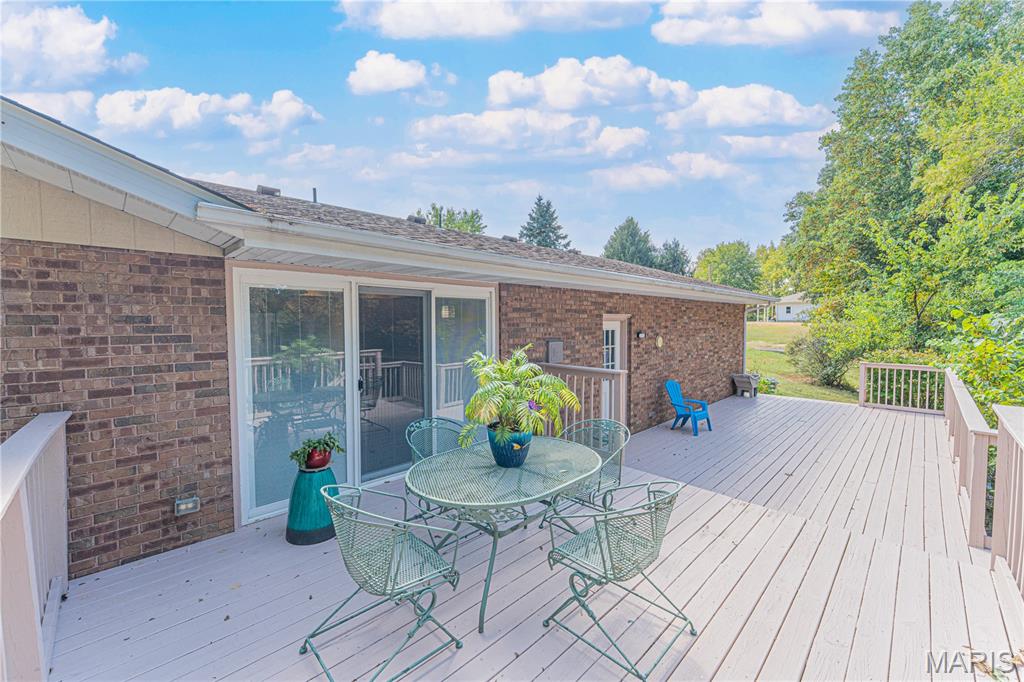 4255 Highway 160 Highland, IL 62249 - Photo 25 of 30