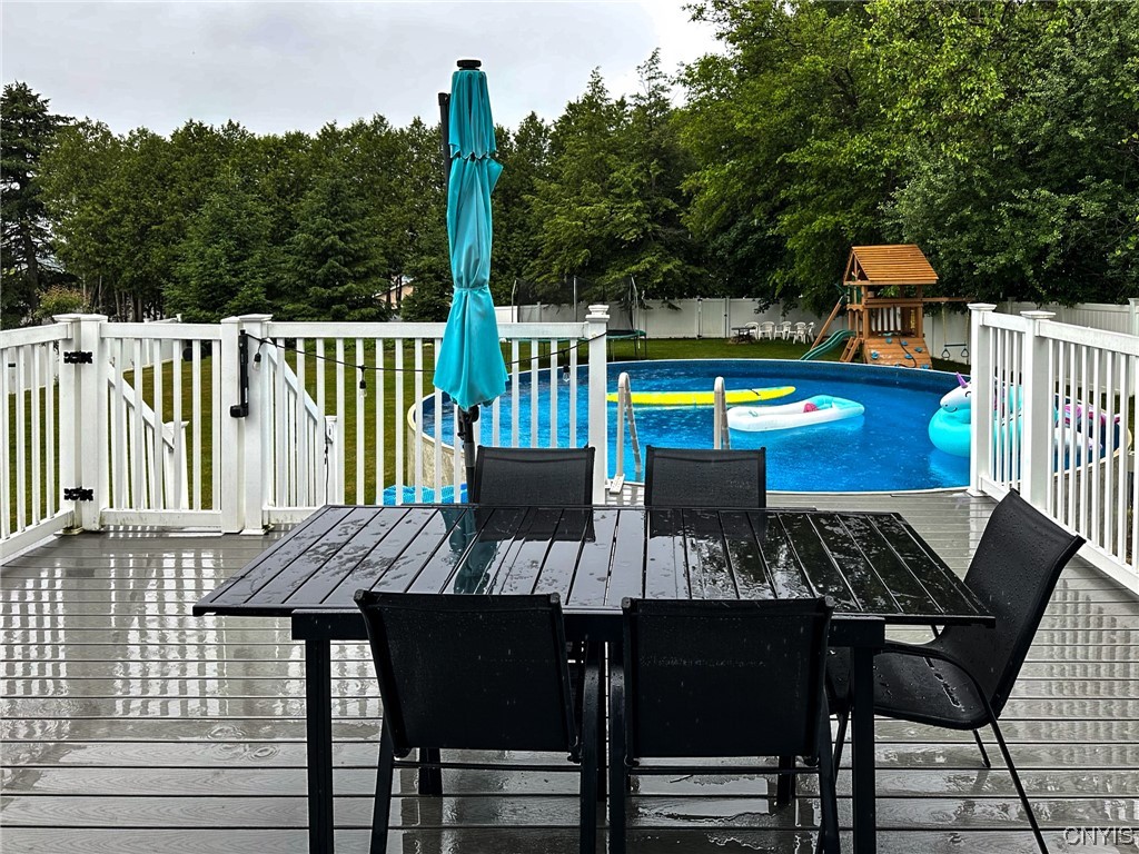 25 Forest Road New Hartford, NY 13501 - Photo 14 of 37