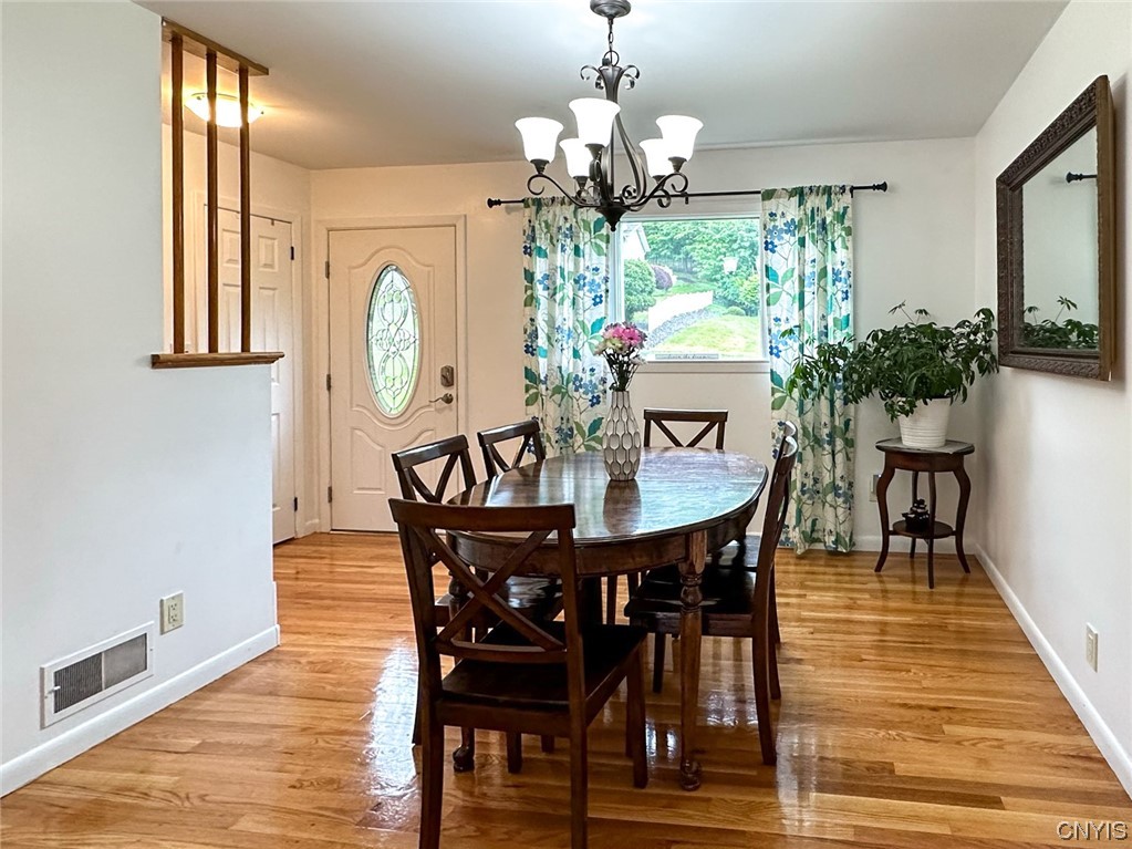 25 Forest Road New Hartford, NY 13501 - Photo 16 of 37