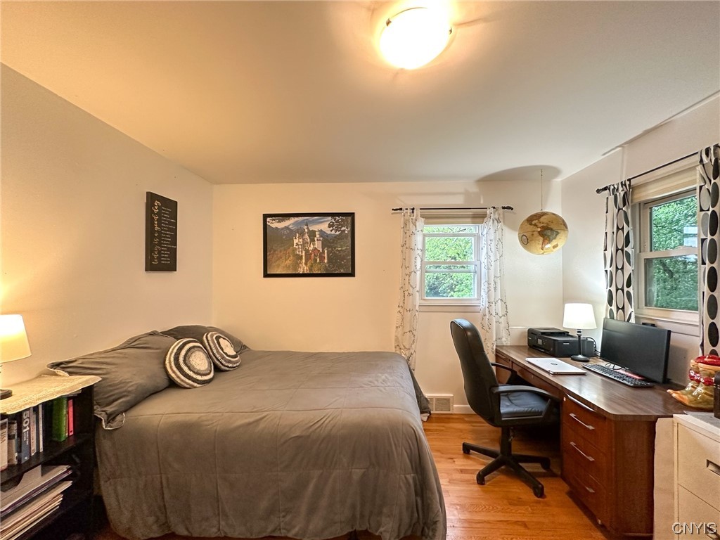 25 Forest Road New Hartford, NY 13501 - Photo 18 of 37