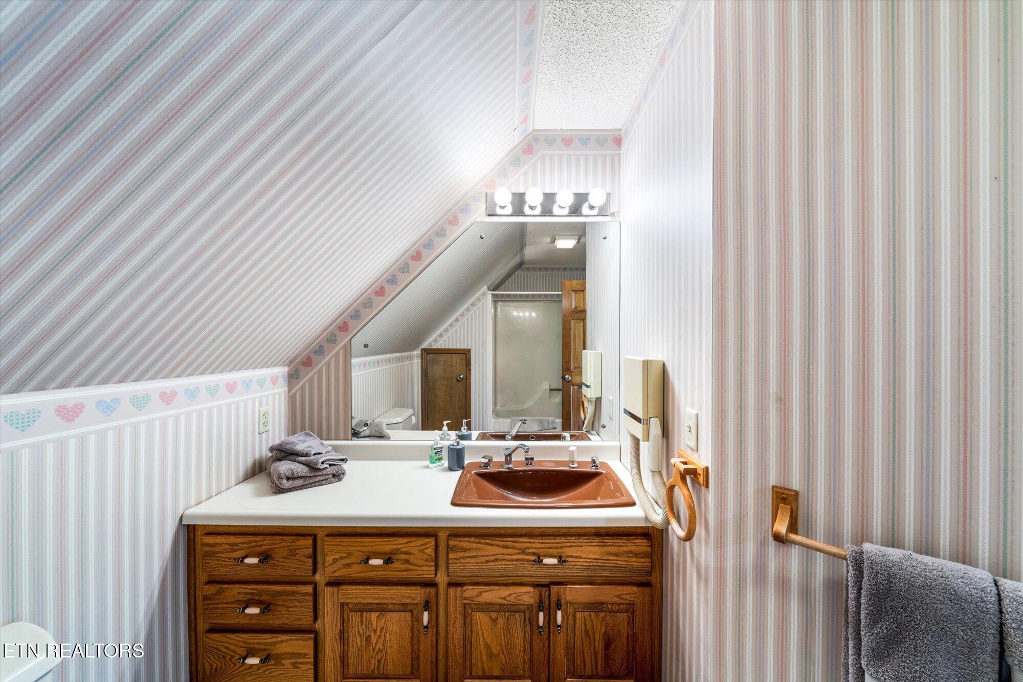 131 Corntassel Road Vonore, TN 37885 - Photo 21 of 45 24-131-Corntassel-Rd-Vonore-TN-24