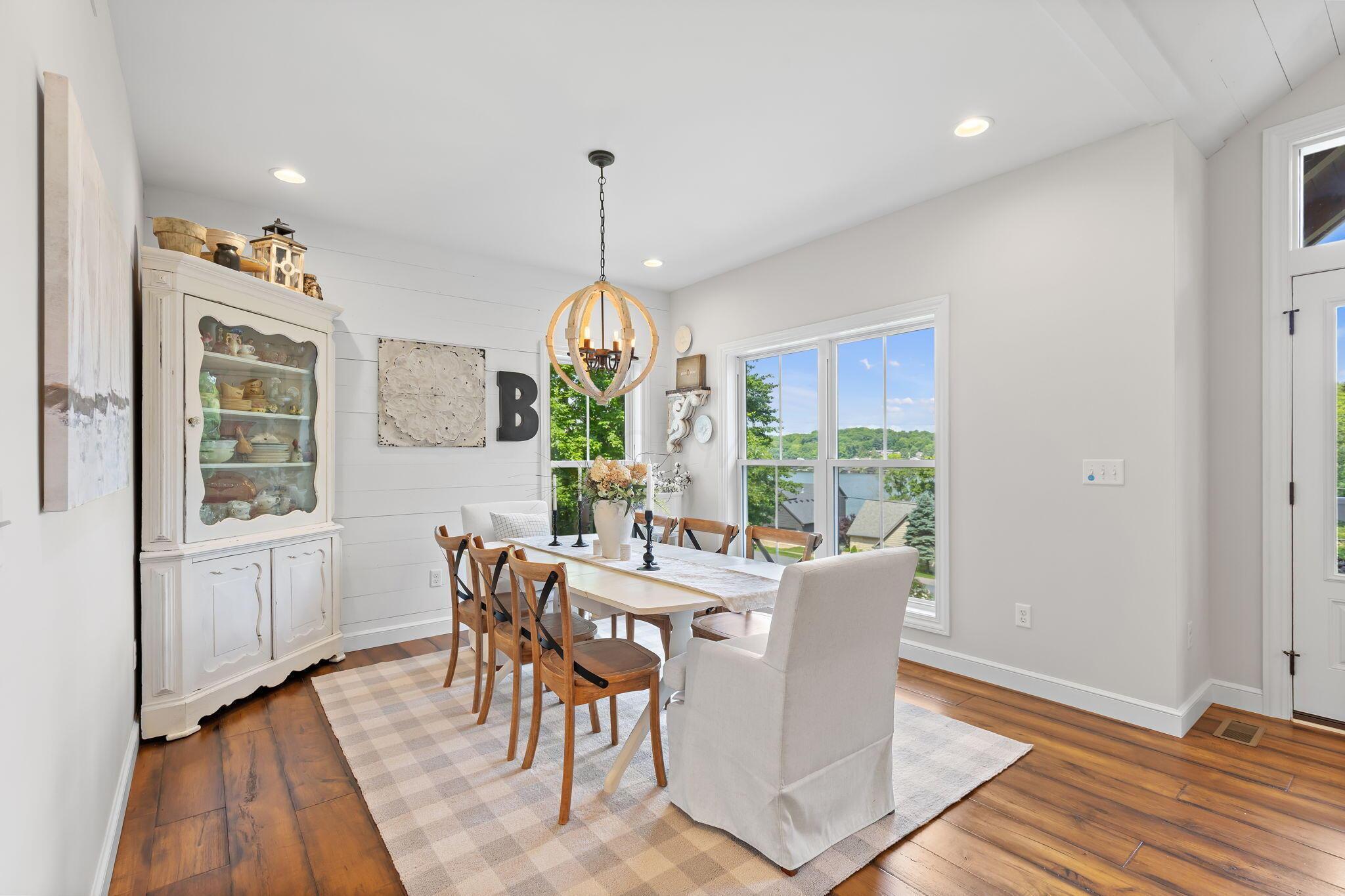 520 Grand Ridge Drive Howard, OH 43028 - Photo 23 of 64 Designated Dining room