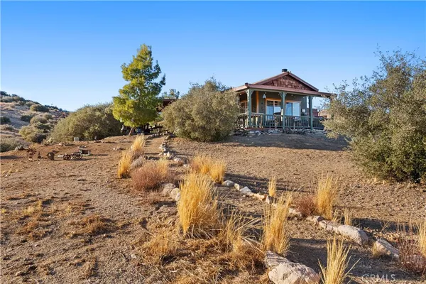 $499,000 | 2860 Orange Trail, Pioneertown, CA 92268