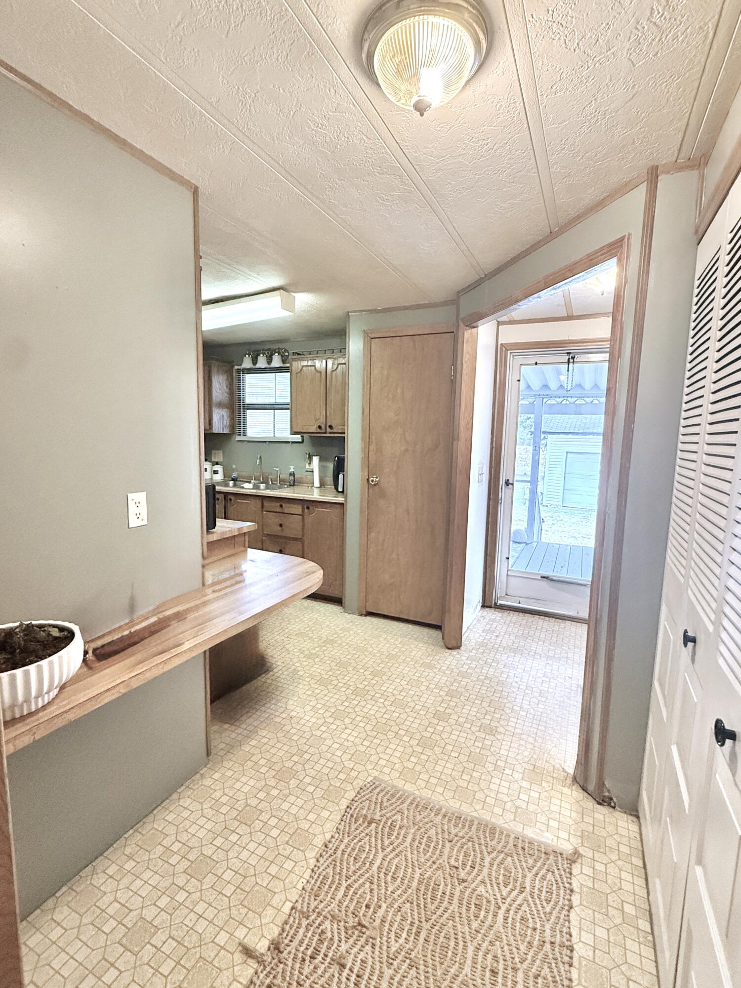 1390 Brantley Avenue Summerton, SC 29148 - Photo 7 of 20 IMG_1610