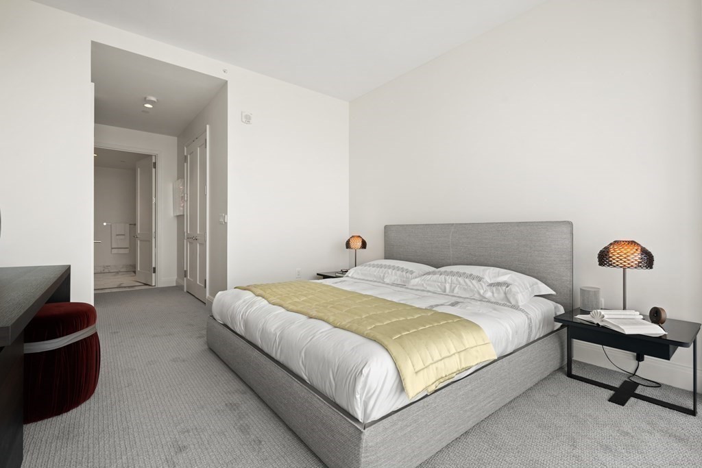 240 Devonshire Street, Unit 5103 Boston, MA 02110 - Photo 11 of 42