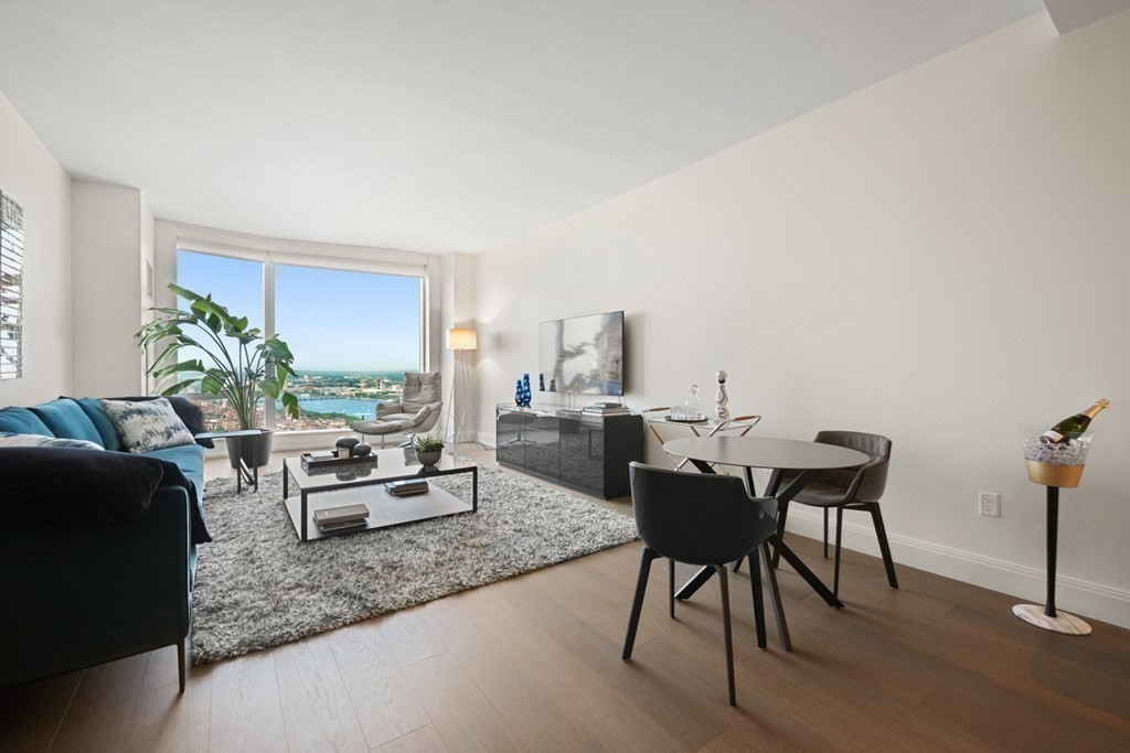 240 Devonshire Street, Unit 5103 Boston, MA 02110 - Photo 6 of 42