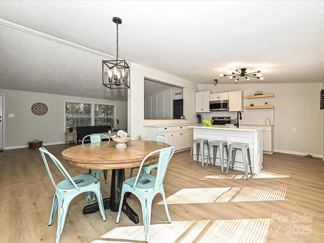 $269,900 | 190 Ridge Creek Drive, Troutman, NC 28166