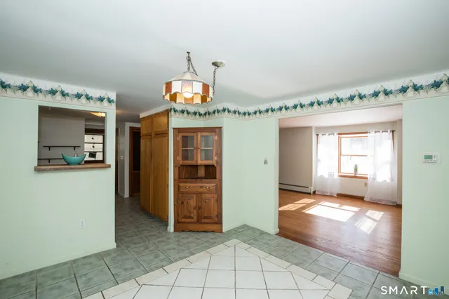 $399,000 | 13 Bailey Avenue, Wallingford, CT 06492