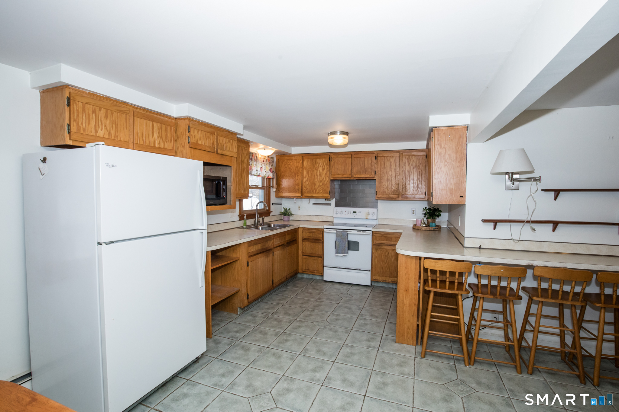 13 Bailey Avenue Wallingford, CT 06492 - Photo 15 of 36 Kitchen