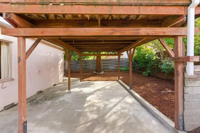 $2,700,000 | 915 Cloud Avenue, Menlo Park, CA 94025