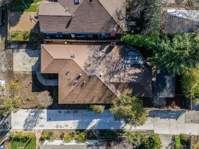 $2,700,000 | 915 Cloud Avenue, Menlo Park, CA 94025