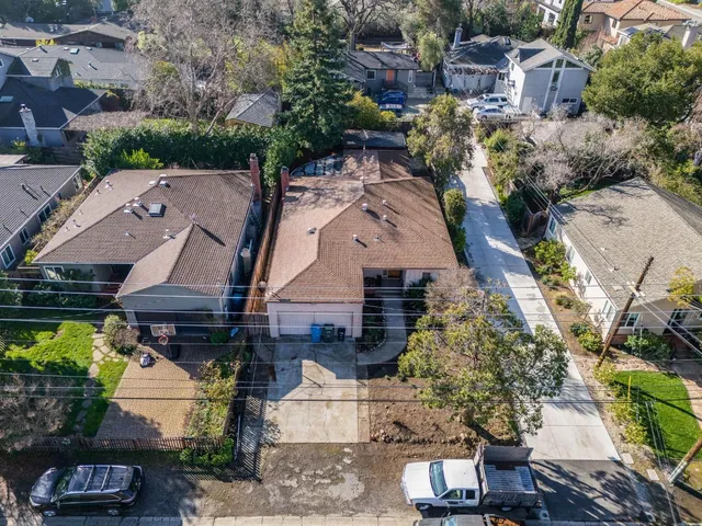 $2,700,000 | 915 Cloud Avenue, Menlo Park, CA 94025