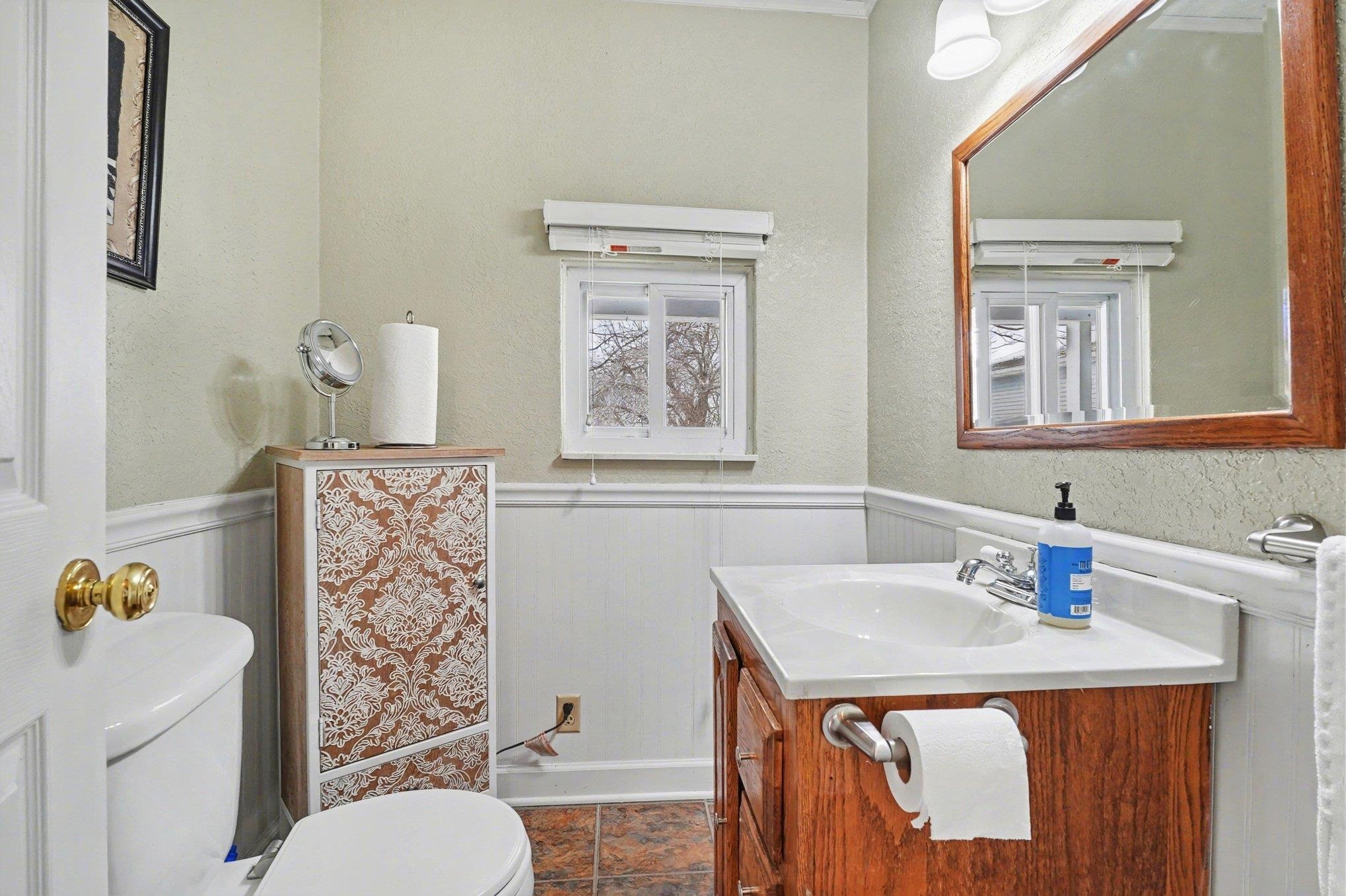 2419 North Tower Beach Road Pinconning, MI 48650 - Photo 12 of 34