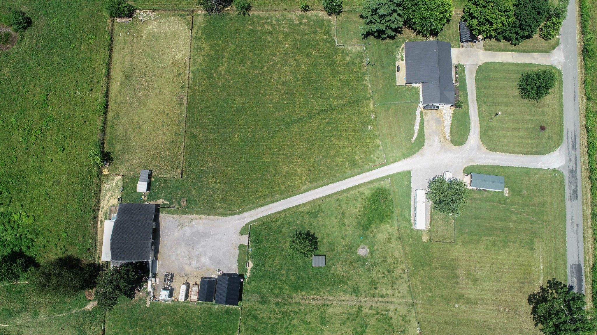4195 7 Springs Road Smithville, TN 37166 - Photo 37 of 38 Gallery Image 37